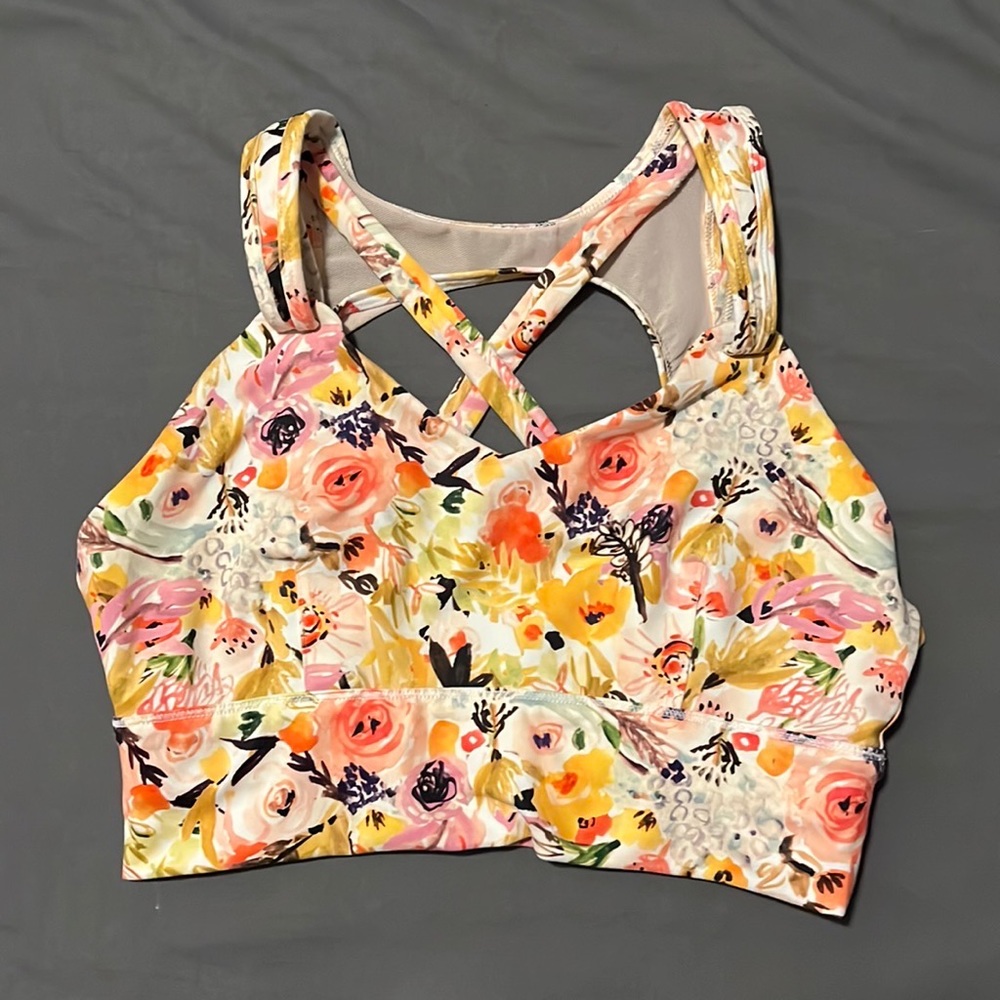 Born primitive nursing sports bra size small